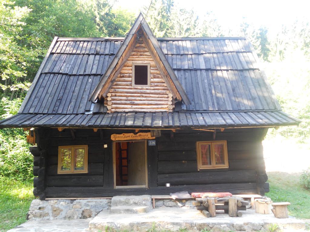 Holiday Park Zelenkovac Podrasnica ภายนอก รูปภาพ