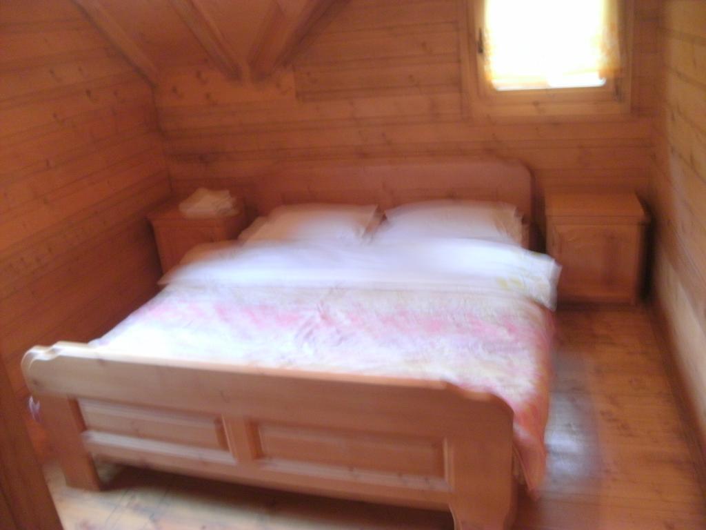 Holiday Park Zelenkovac Podrasnica ภายนอก รูปภาพ